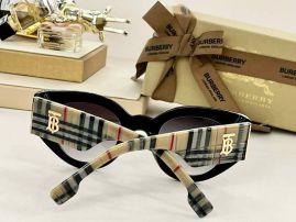 Picture of Burberry Sunglasses _SKUfw56603113fw